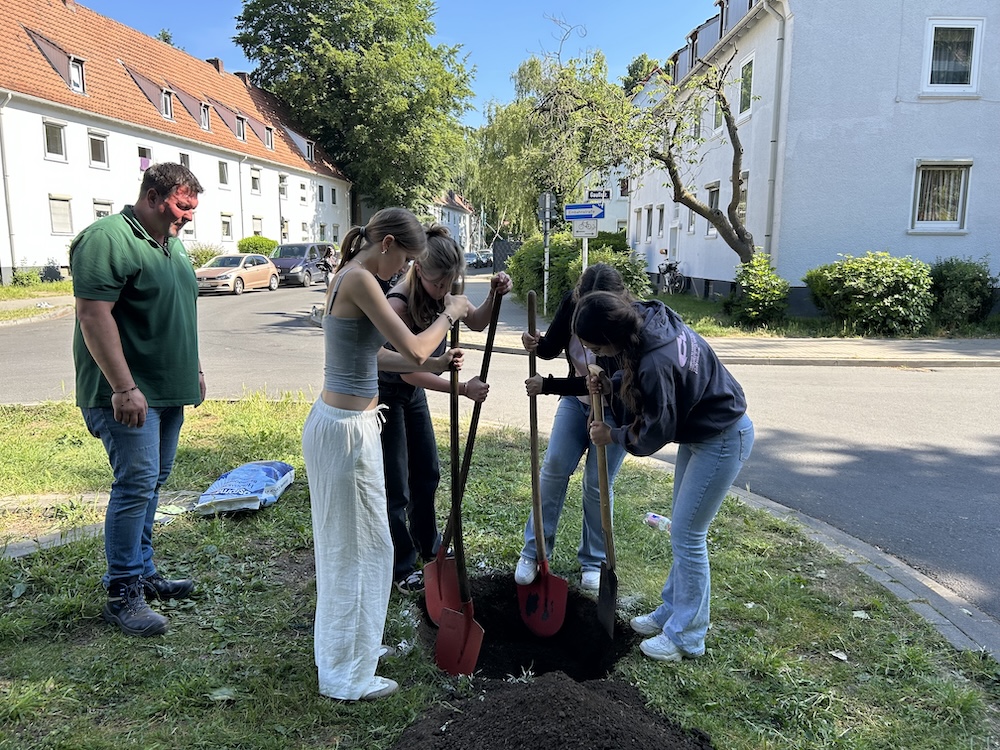 2025 05 28 Baumpflanzaktion6