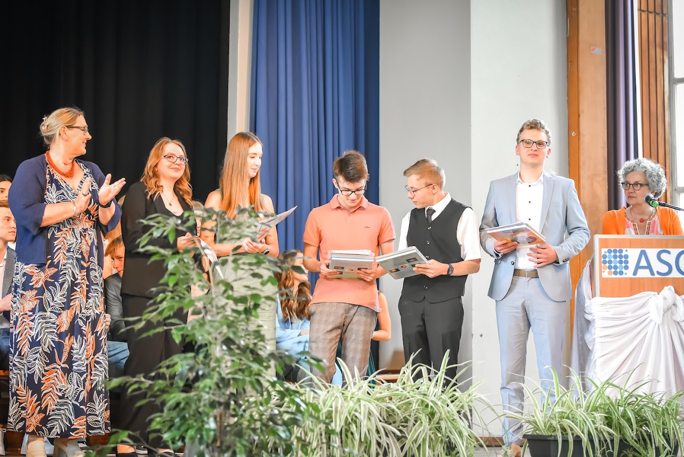 2024 07 01 Abitur Foto 5 Sonderpreise